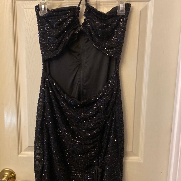 Blanc Clothing black sequins cut out evening dress. Size M.  NWOT’s. - Picture 1 of 16